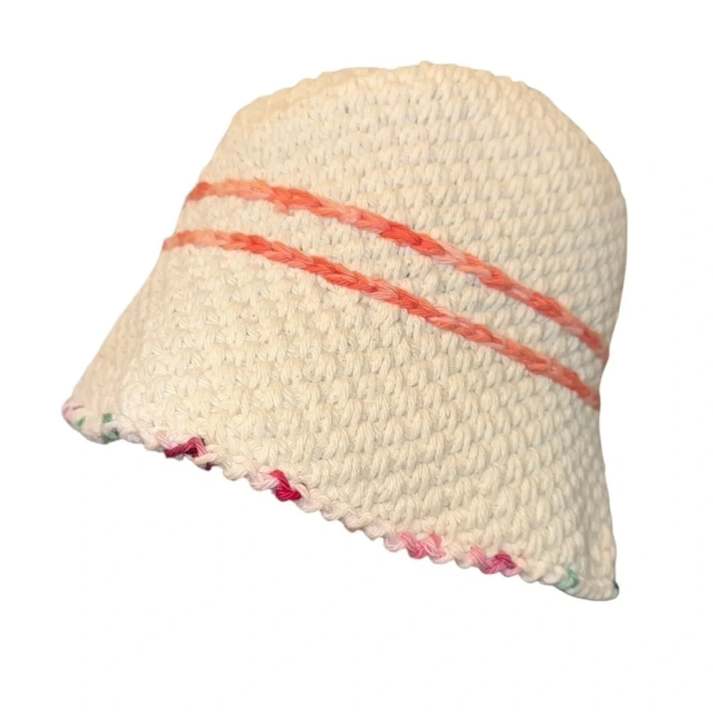 COTTAGECORE GRANNY CORE FLOWER HAT CROCHET / HANDMADE